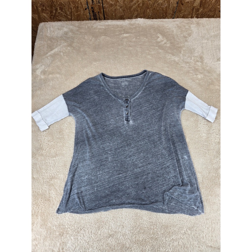 American Eagle Womens XS Henley Top Grey Contrast Sleeve Oversized Raw Hem Tee